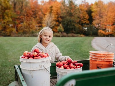6 Family Activities to Enjoy in Oxford County this Fall
